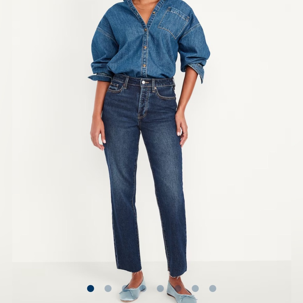 Old Navy High Rise OG Straight Secret Smooth Pockets/Short/Crop